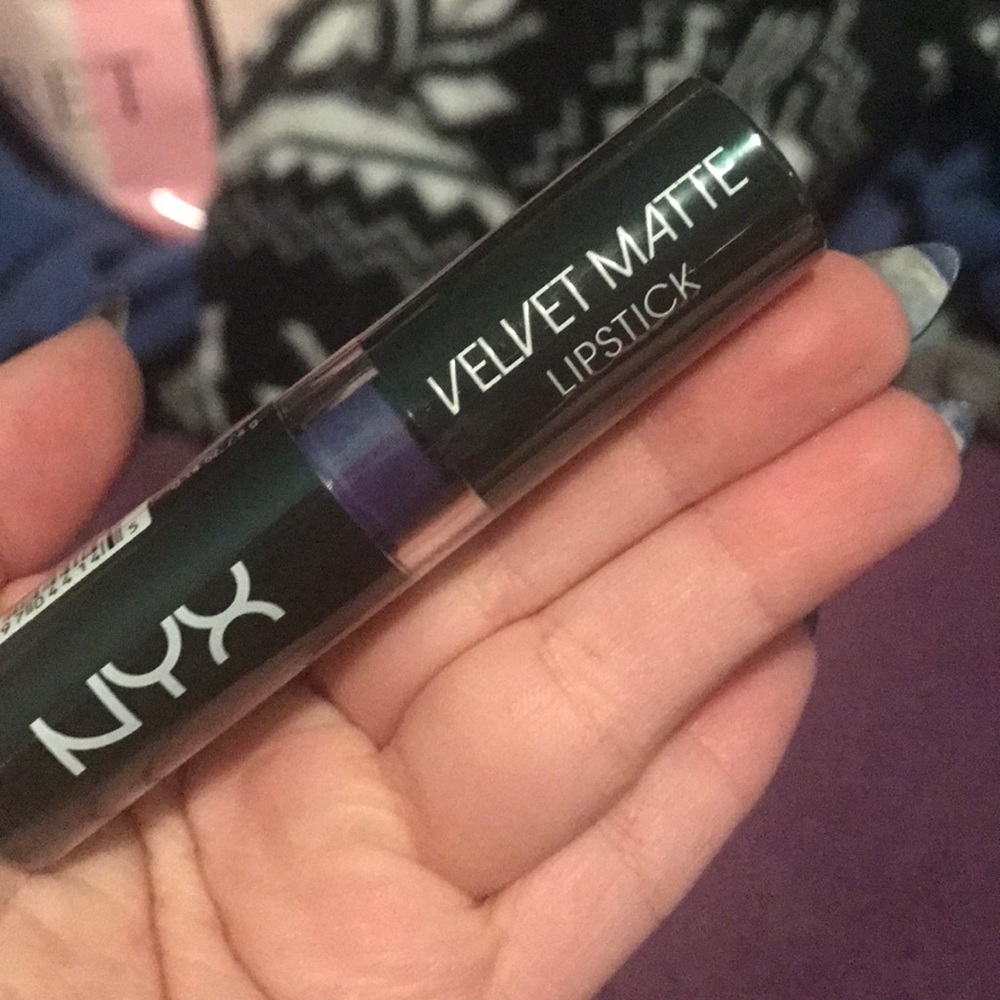 NYX lipstick